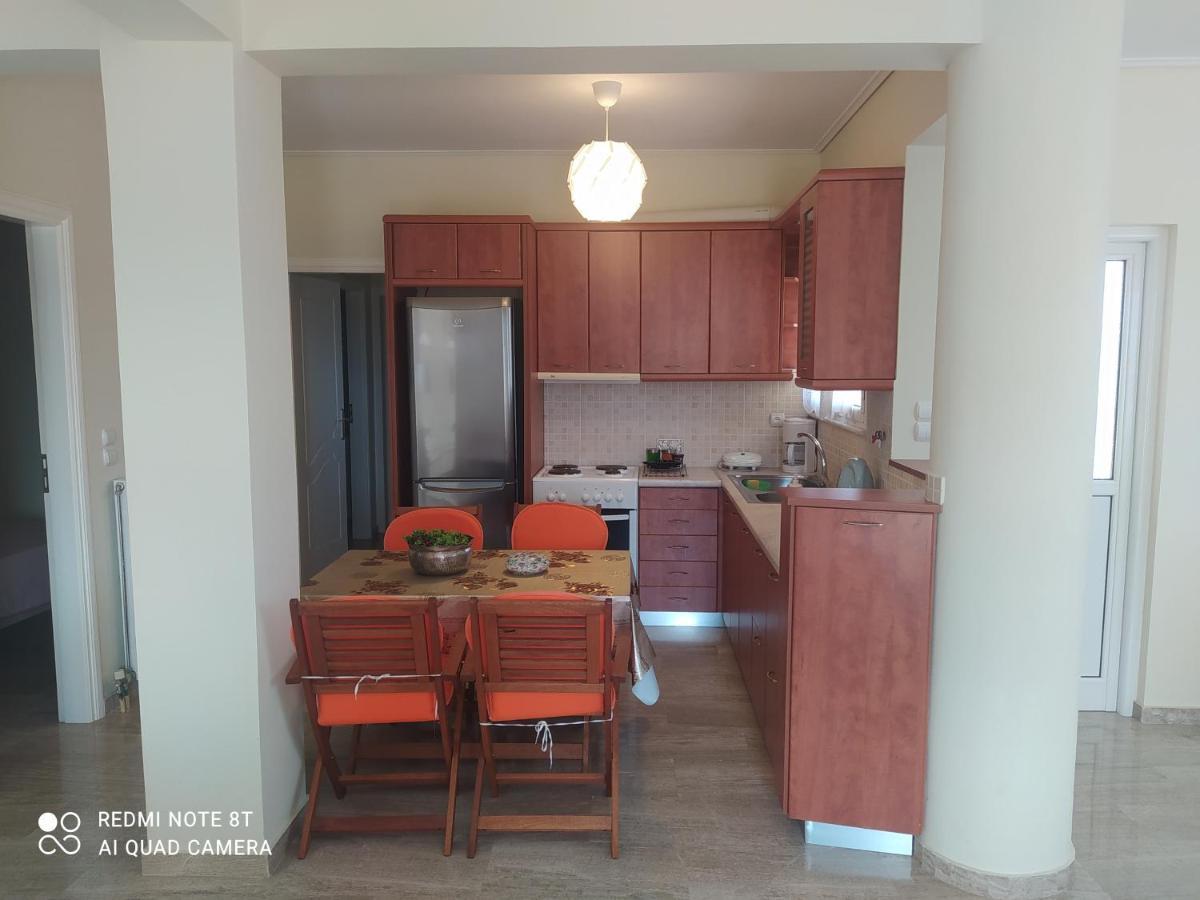 Villa Alkmini Near The Airport Враврона Екстериор снимка